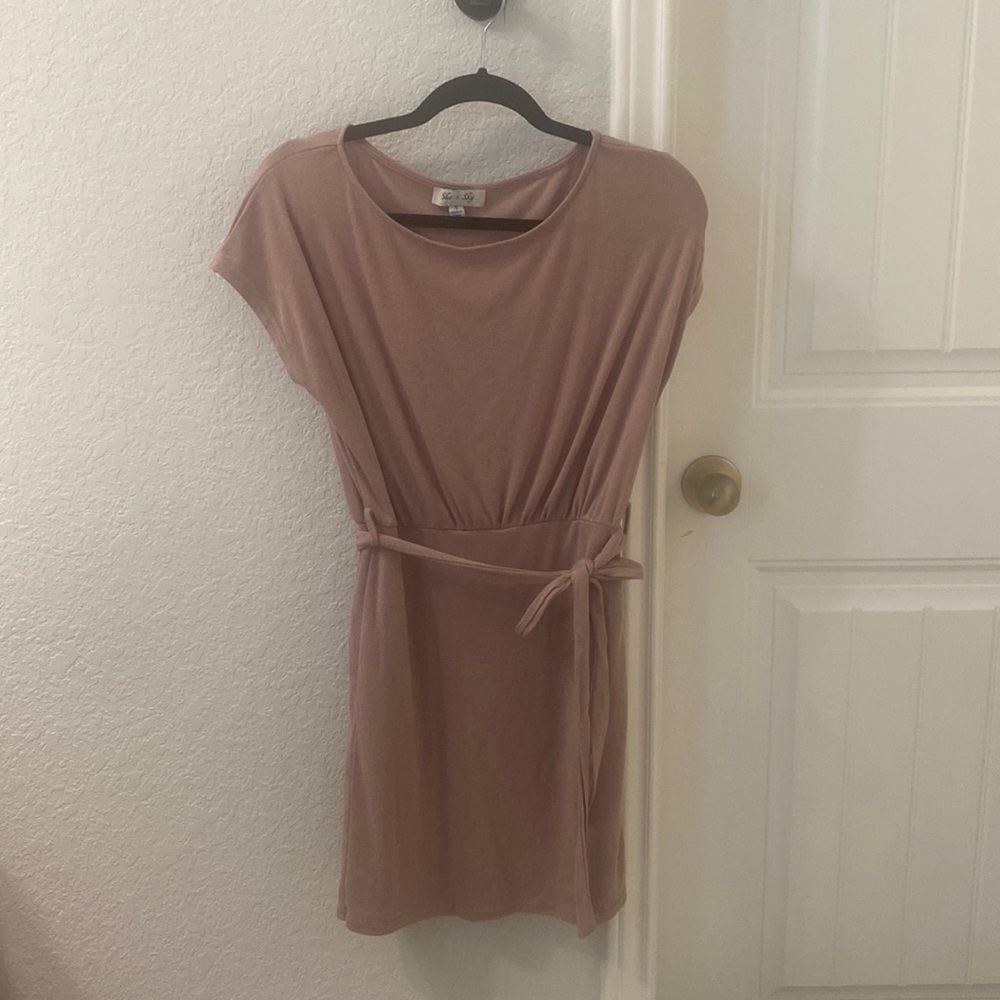 Women’s dress